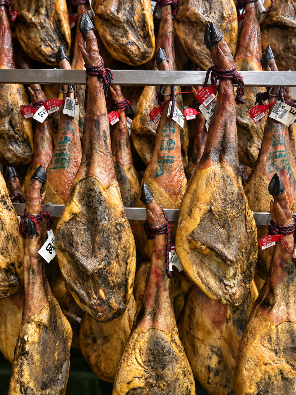 Jambon 75% ibérique en cave