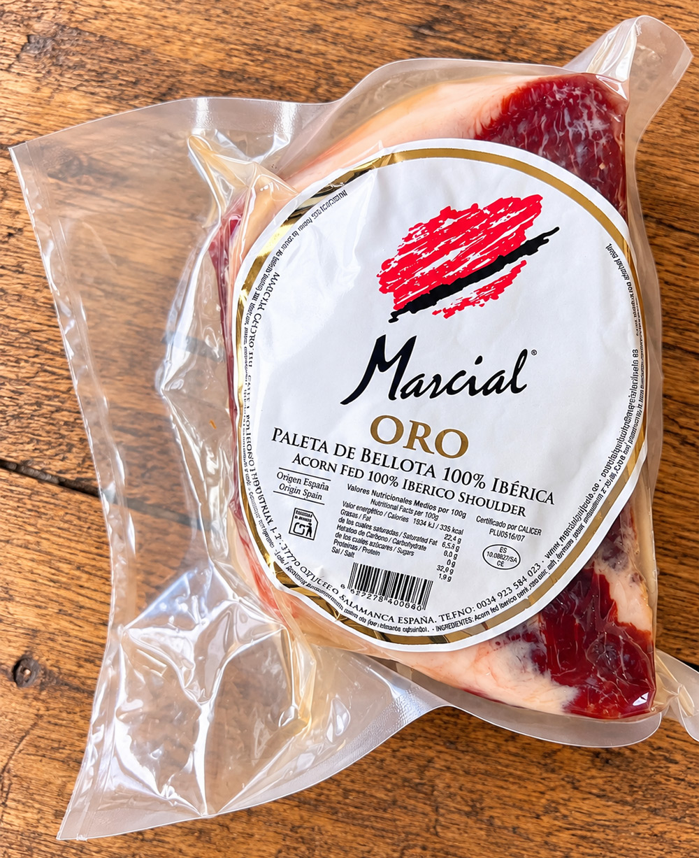 Epaule de bellota désossé sous vide