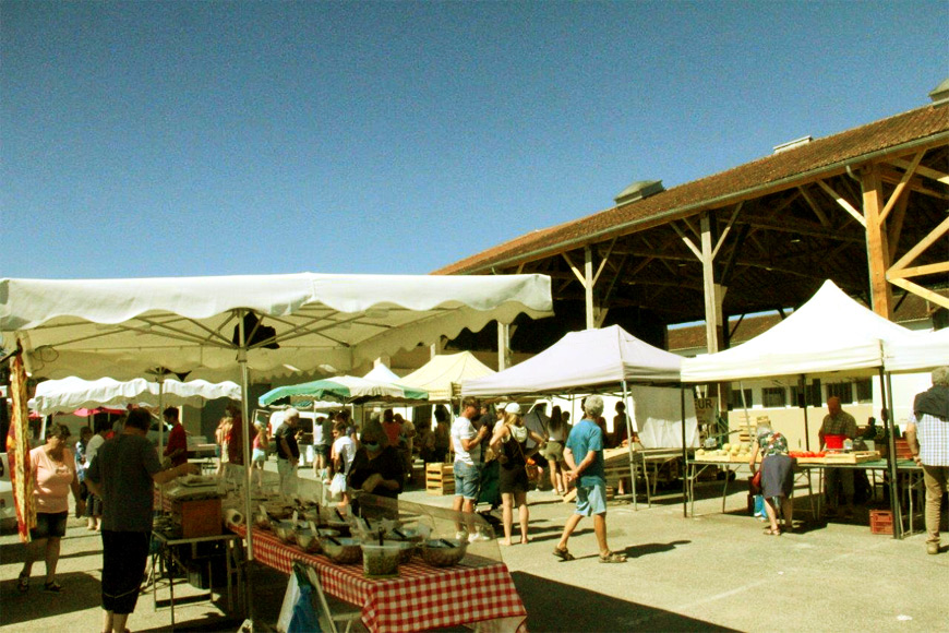 outside view of the market hall