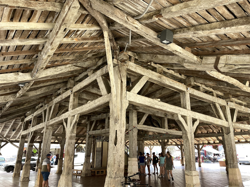 Estructura de la plaza cubierta de Villereal