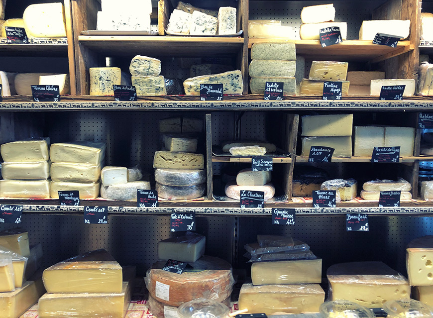 Cheeses and Iberian cured meats
