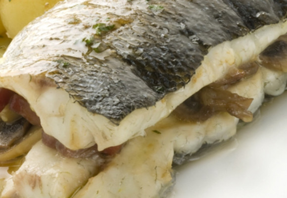 Lubina rellena al horno TAPAS shop